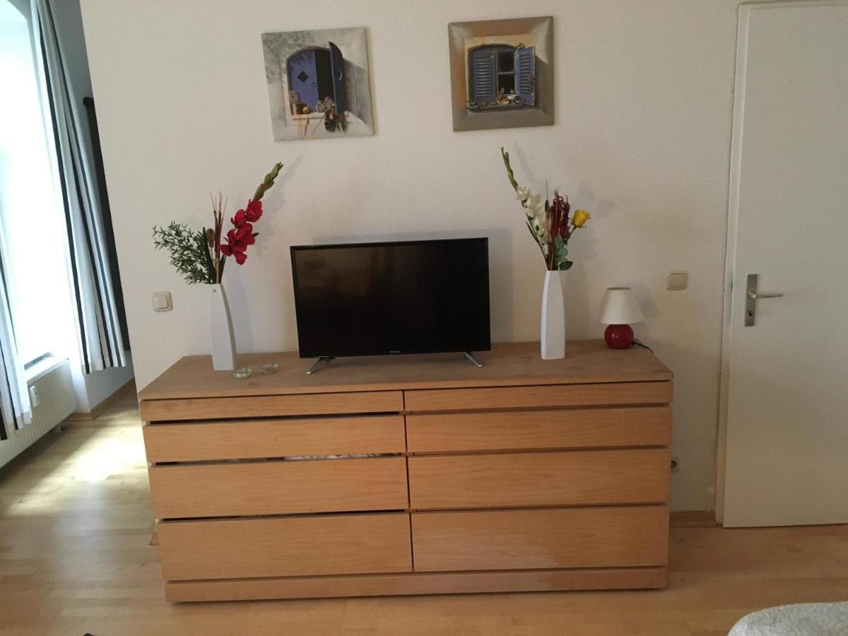 1-Zimmer-Apartment Mitten Im Friedrichshain Berlin Bagian luar foto